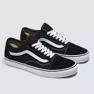 Black Old Skool Vans - Women’s 7.5